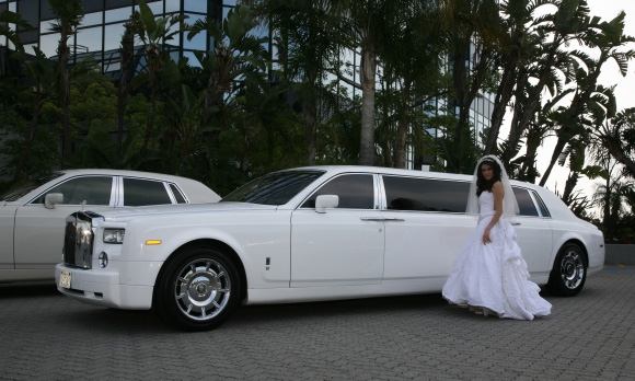 Chesterfieldshire Wedding Limo